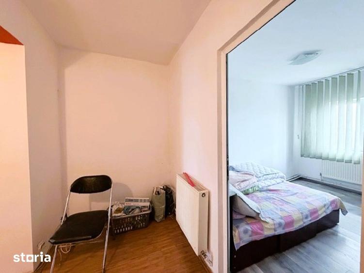 Apartament cu 3 camere decomandat în Tineretului