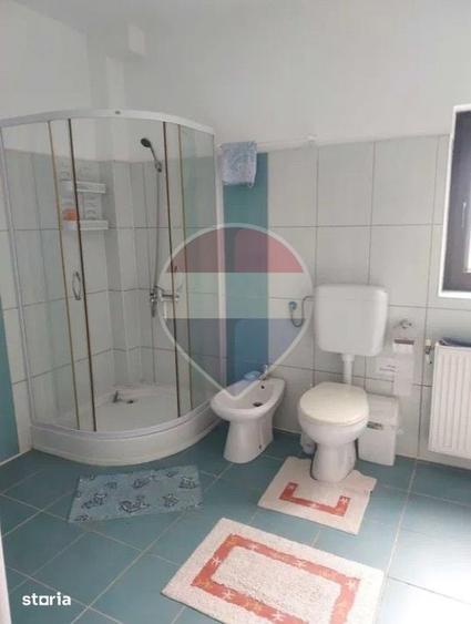 Casă cu 4 camere cu Teren 2100 Mp în Dămăroaia