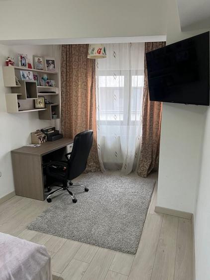Apartament cu 3 camere în Central