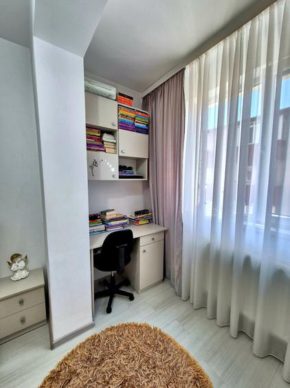 Apartament cu 2 camere decomandat în Berceni