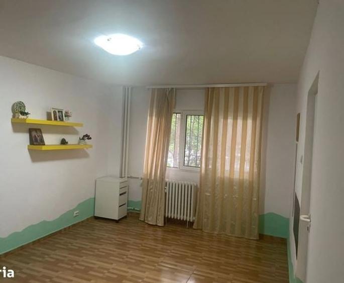 Apartament cu 2 camere decomandat în Ștefan cel Mare