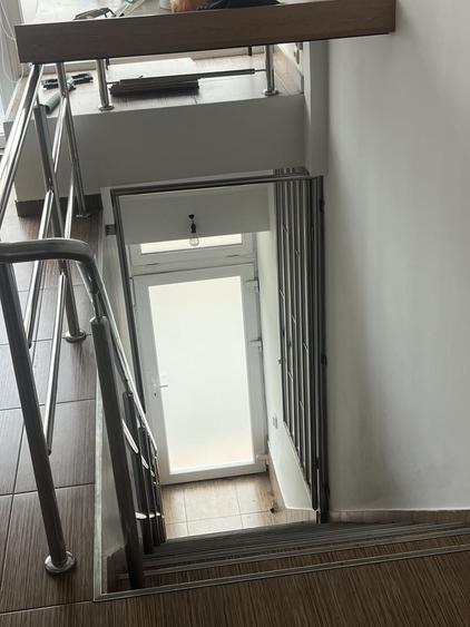 Spațiu comercial, de 50 mp, în Central