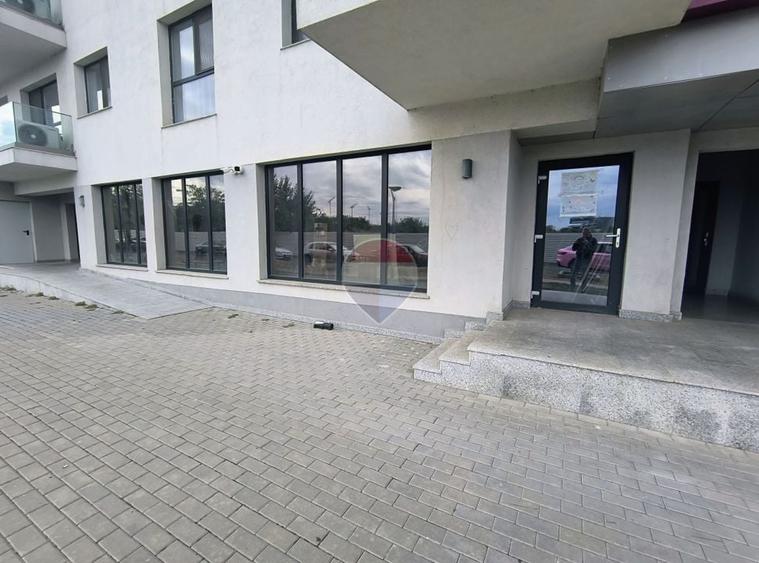 Spațiu comercial, de 34 mp, în Pipera