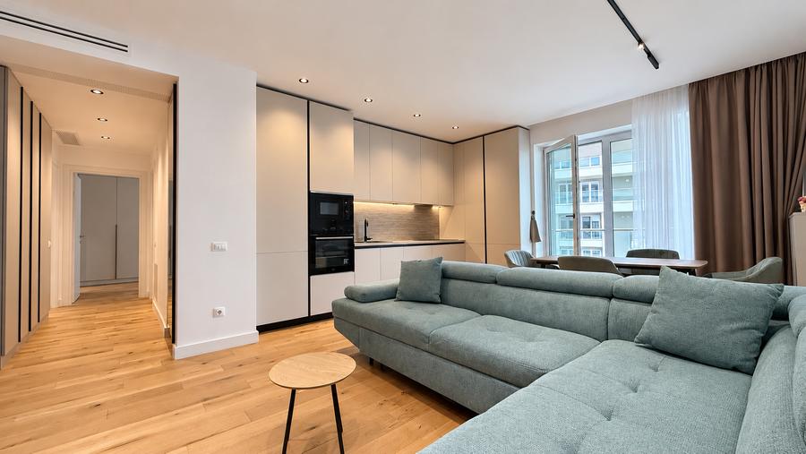 Apartament cu 3 camere decomandat în Pantelimon