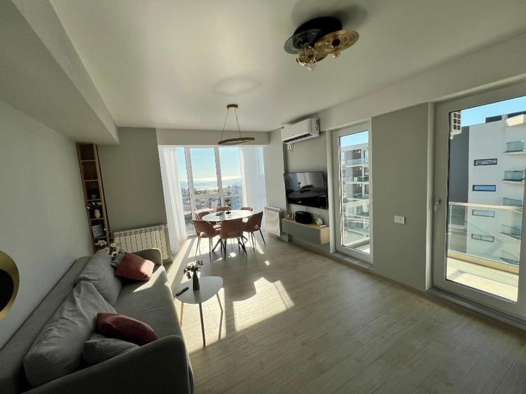 Apartament cu 3 camere decomandat, mobilat în Nord