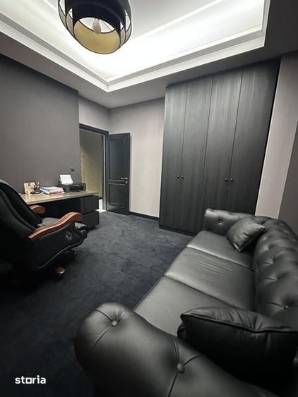 Apartament cu 4 camere în Central