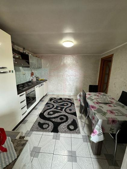 Casă individuală cu 2 camere cu Canalizare în Cuza Vodă