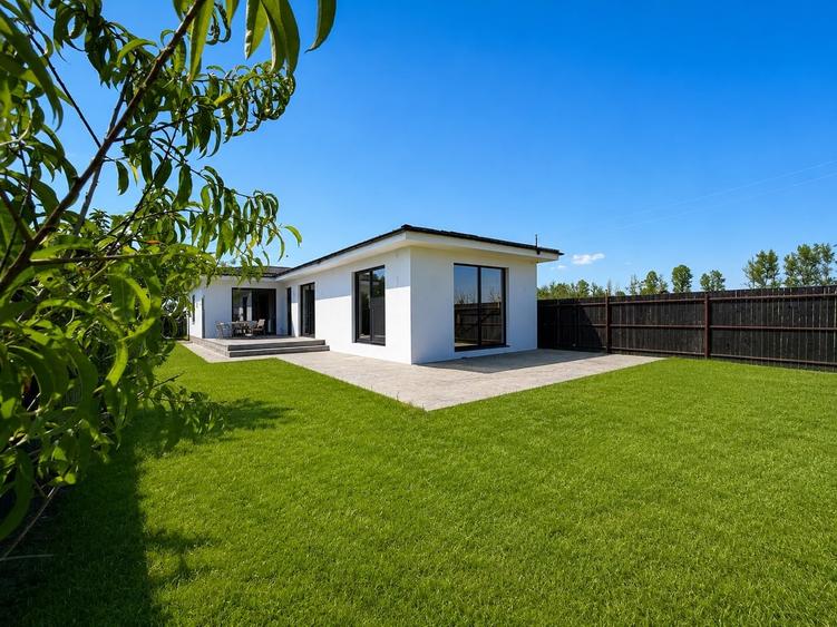 Casă individuală cu 3 camere cu Piscina în Snagov