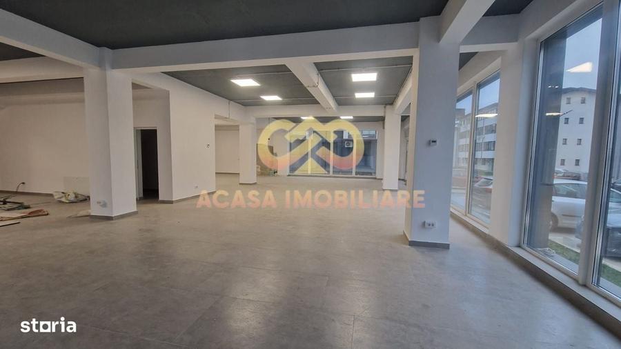Spațiu comercial, de 277 mp, în Miroslava