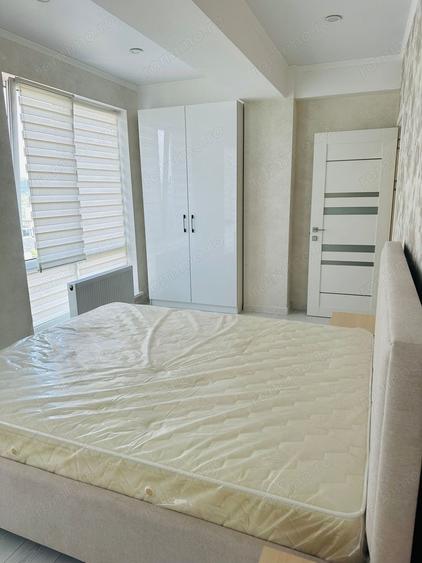 Apartament cu 3 camere decomandat în 1 Decembrie 1918