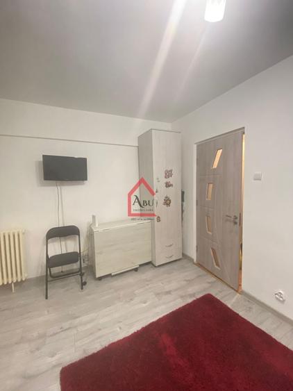 Garsonieră semidecomandată, mobilată în Frumoasa
