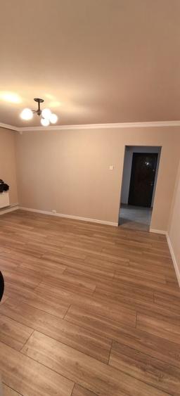 Apartament cu 2 camere semidecomandat în Dacia