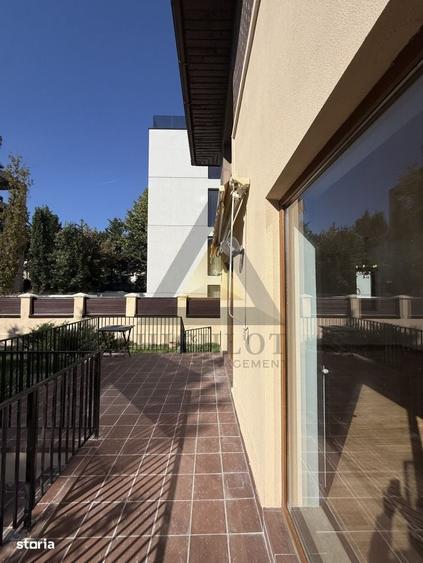 Casă cu 4 camere cu Teren 136 Mp în Central