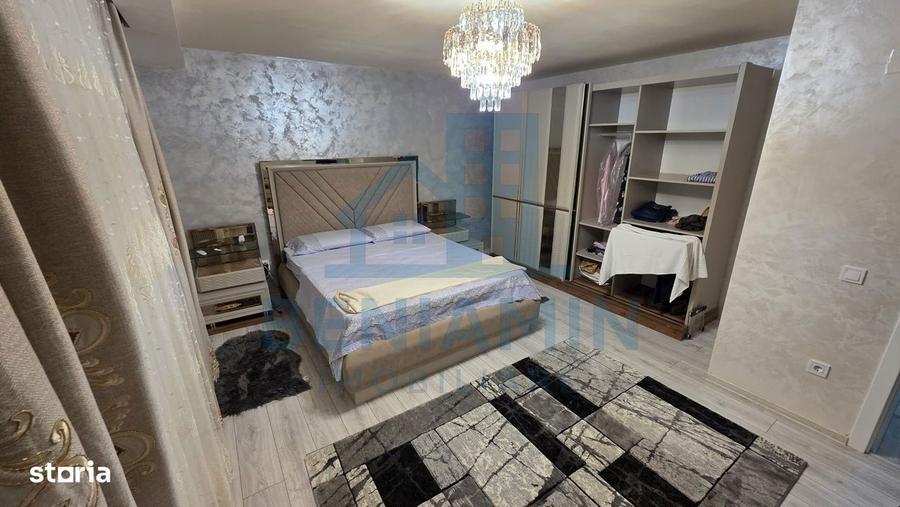 Casă cu 5 camere cu Teren 334 Mp în Central