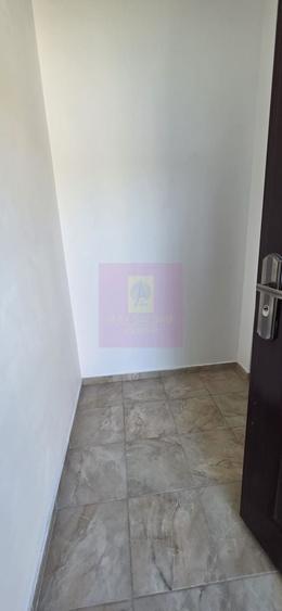 Casă individuală cu 2 camere cu Canalizare în Central