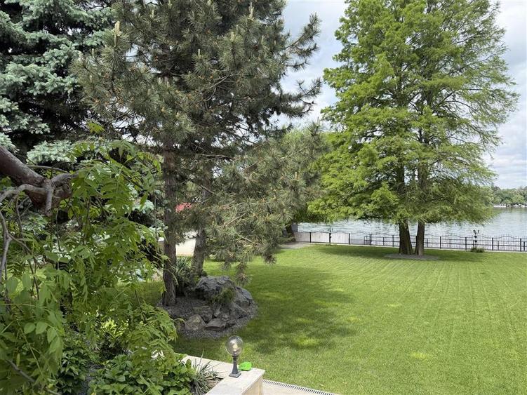 Casă individuală cu 5 camere cu Piscina în Snagov