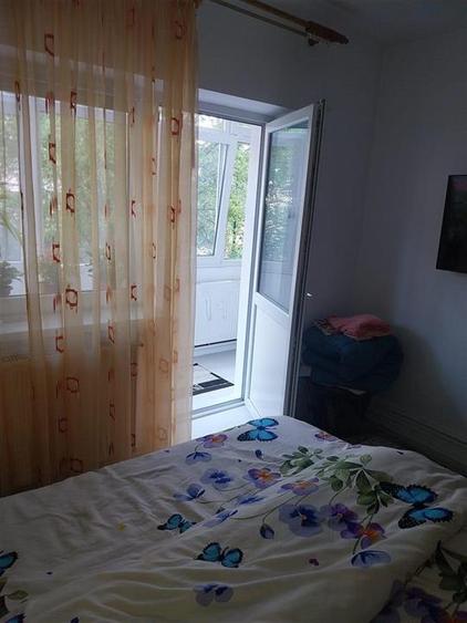 Apartament cu 2 camere decomandat în Răcădău