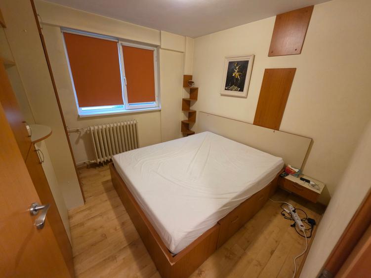 Apartament cu 2 camere semidecomandat în Titulescu