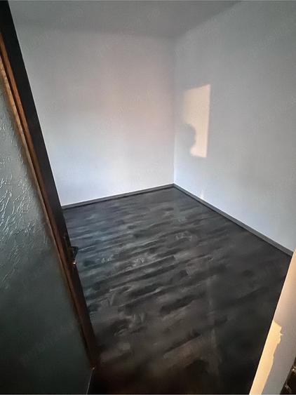 Casă cu 3 camere cu Teren 244 Mp în Exterior Vest