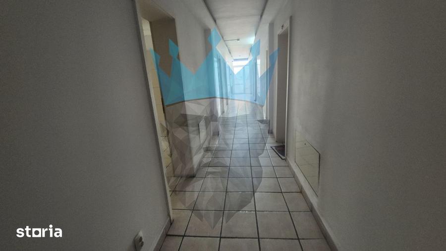 Spațiu comercial, de 21 mp, în Decebal