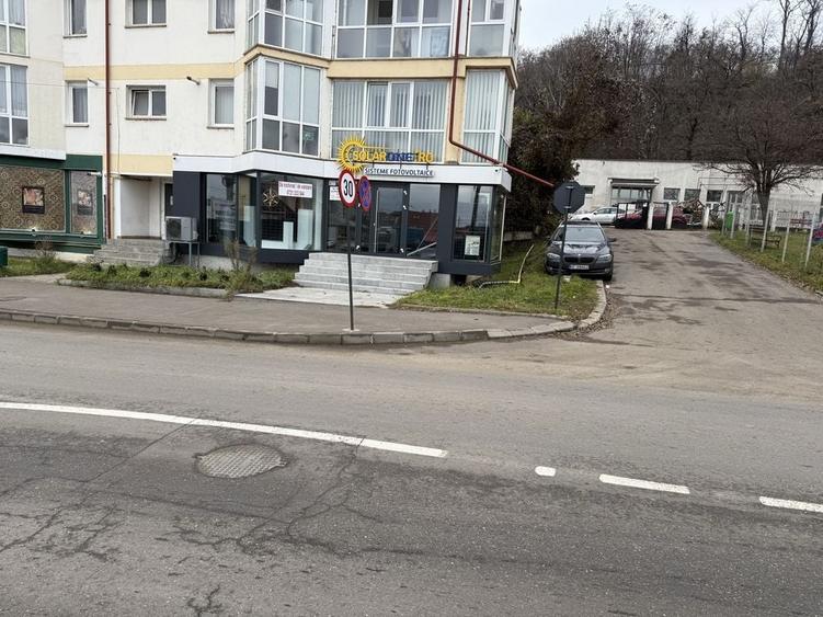 Spațiu comercial, de 103 mp, în Ciritei