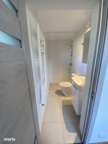 Casă cu 4 camere cu Teren 529 Mp în Central