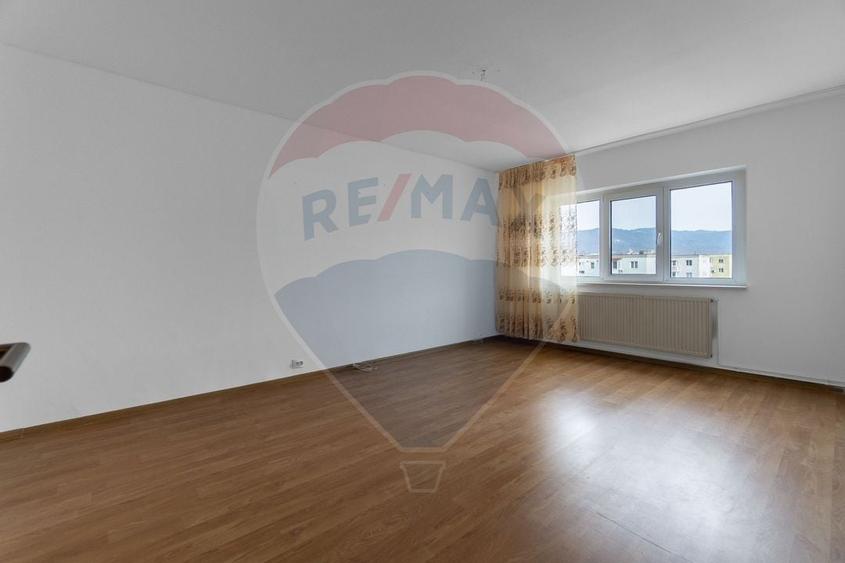 Apartament cu 2 camere decomandat, mobilat în Electroprecizia