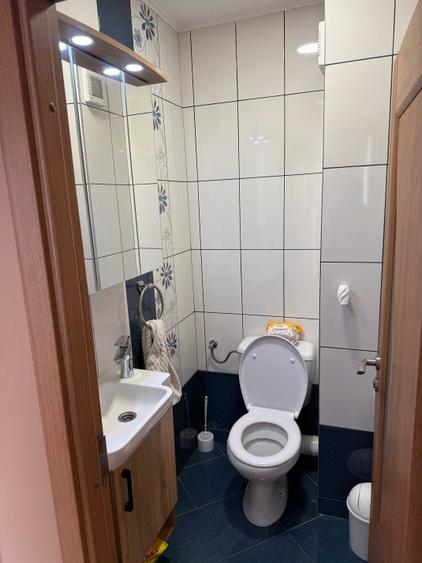 Apartament cu 3 camere decomandat în Drumul Carului