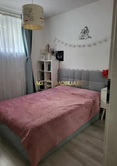 Apartament cu 3 camere decomandat, mobilat în Titan