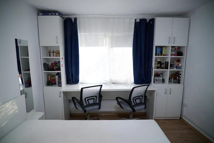Apartament cu 3 camere decomandat în Micro 5