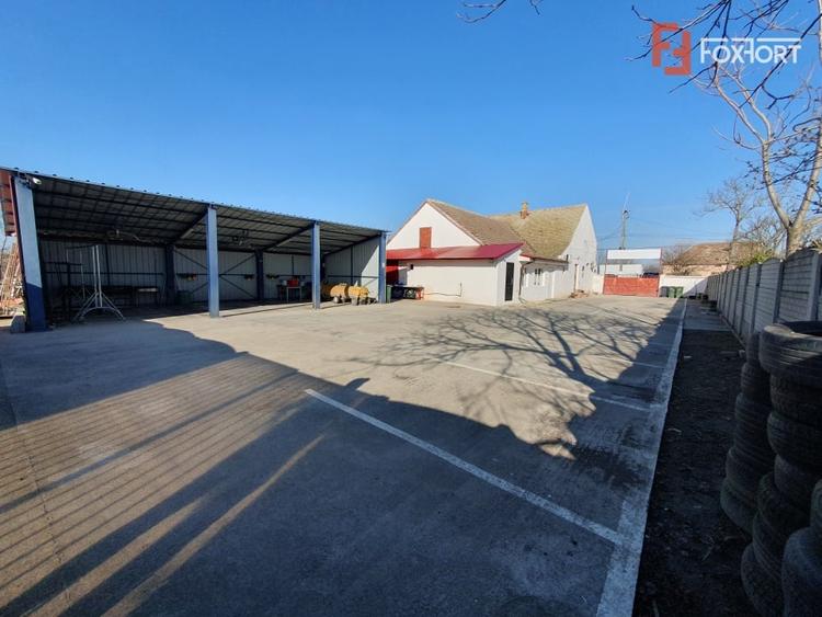 Spațiu comercial, de 170 mp, în Denta