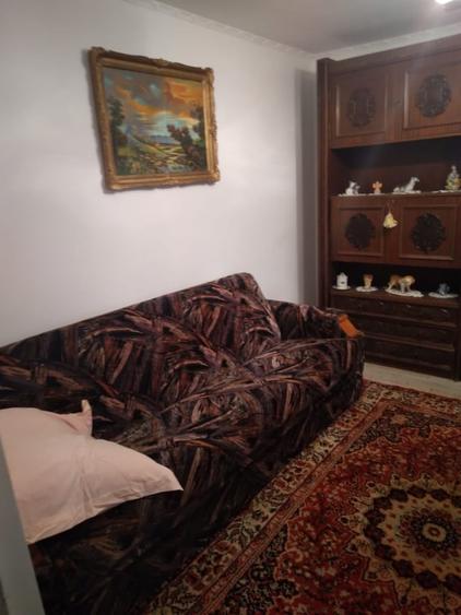 Casă cu 4 camere cu Teren 1030 Mp în Central