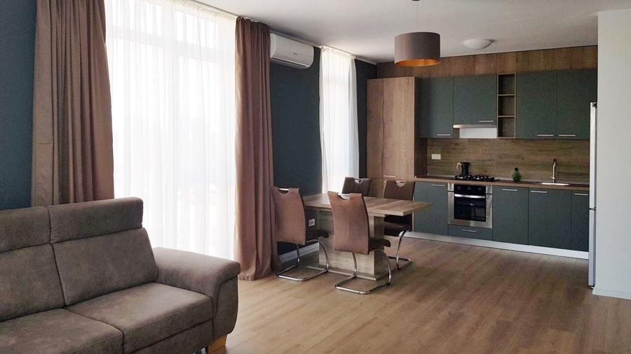 Apartament cu 2 camere decomandat în Circumvalațiunii