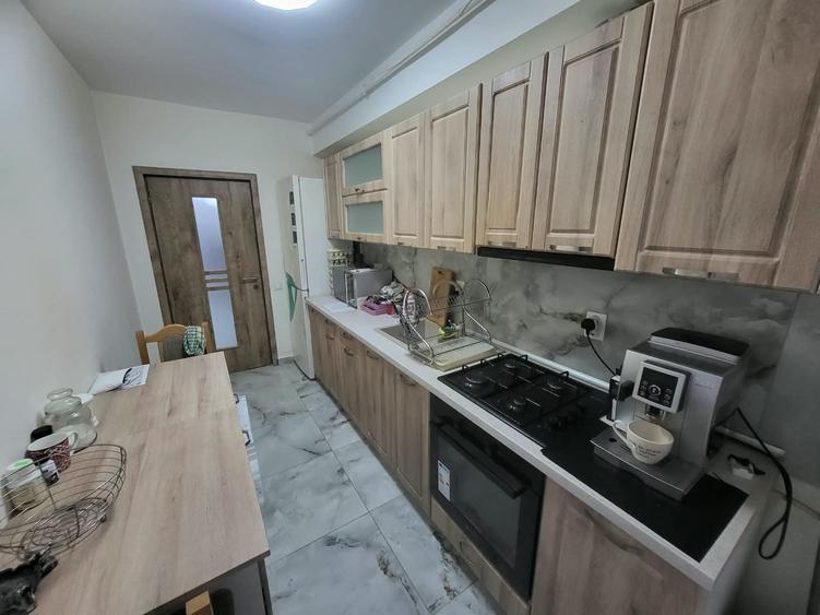 Garsonieră decomandată în Florești