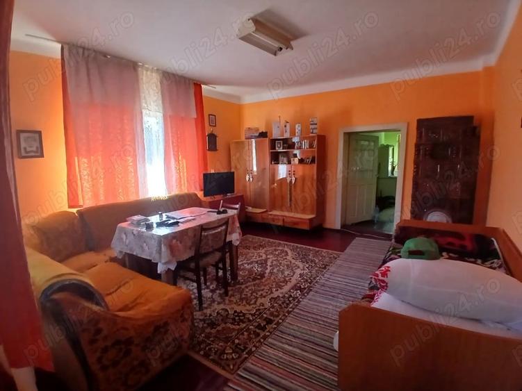Casă cu 3 camere cu Teren 11000 Mp în Nadiș
