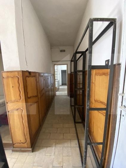 Spațiu industrial, de 500 mp, în Semicentral