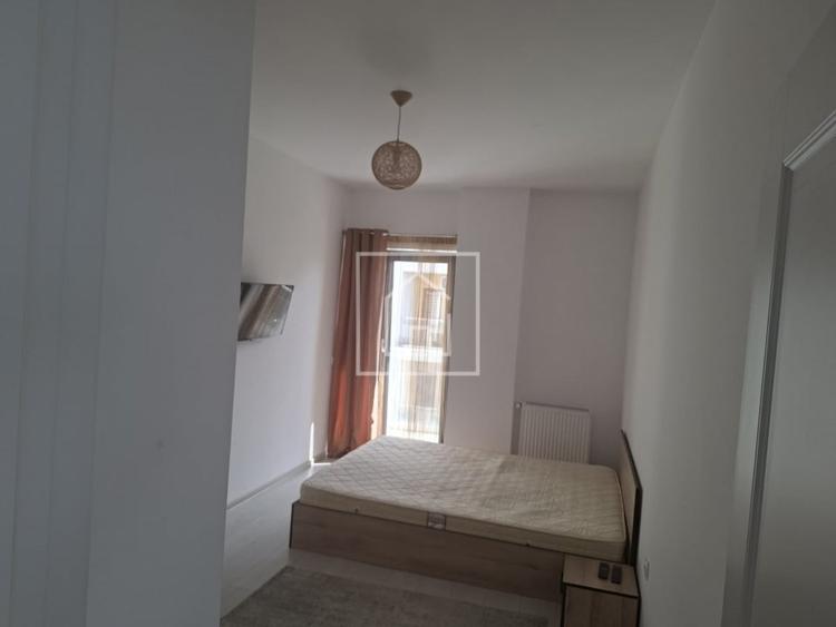 Apartament cu 2 camere decomandat, mobilat în Periferie