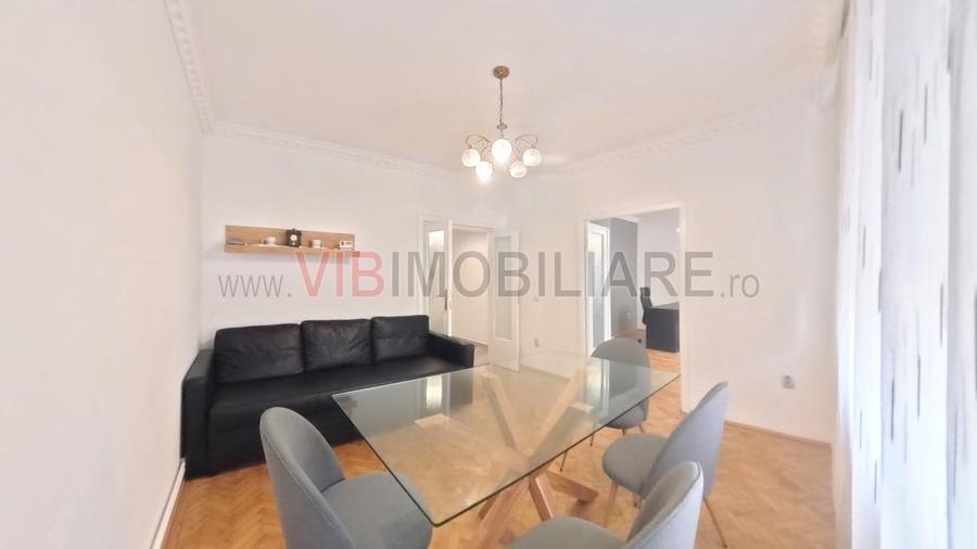 Apartament cu 2 camere semidecomandat, mobilat în Alba Iulia
