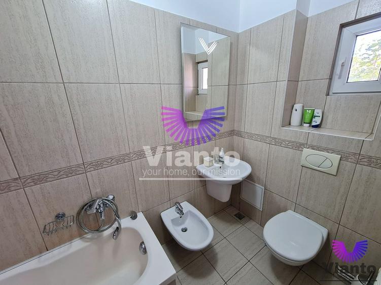 Apartament cu 3 camere decomandat, mobilat în Central