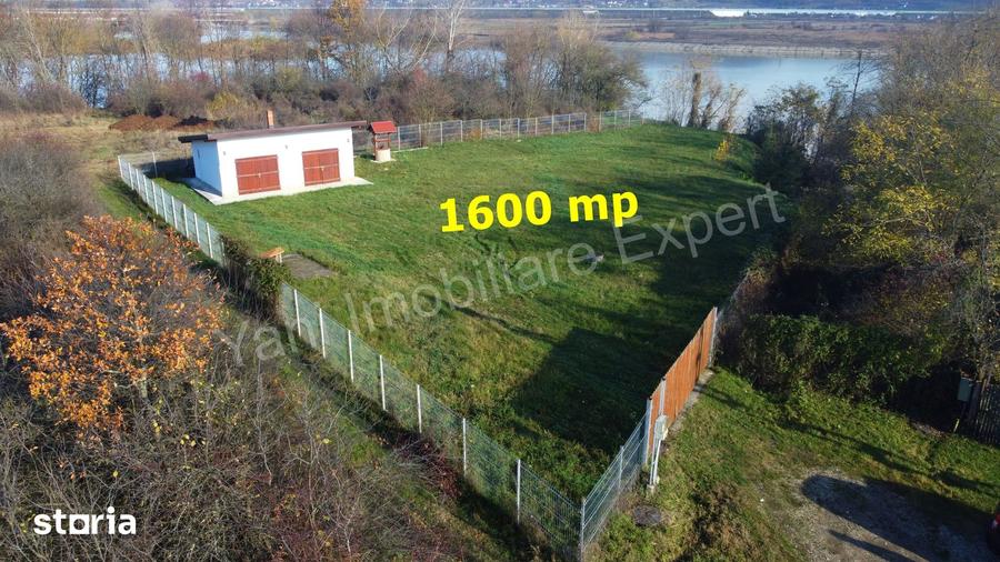 Teren de 1600 mp, în Merișani
