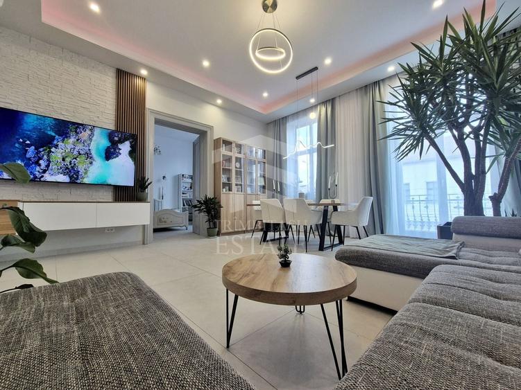 Apartament cu 2 camere semidecomandat în P-ța Maria