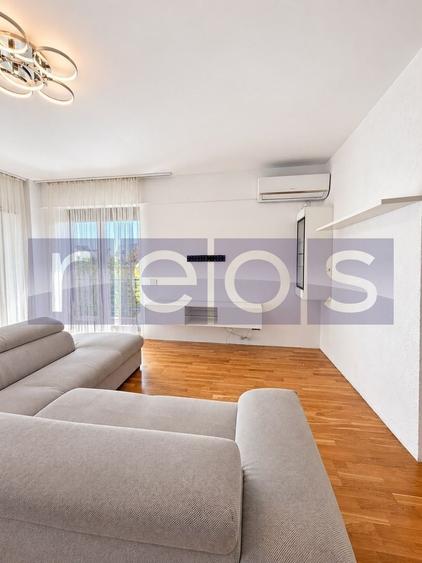 Apartament cu 3 camere, mobilat în Aviației
