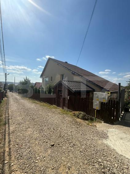 Casa/Vila multifunctioanala  230 mp utili, 520 mp teren, zona Burdujeni - 1