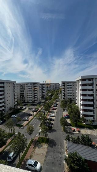 Apartament cu 4 camere decomandat, mobilat în Metalurgiei