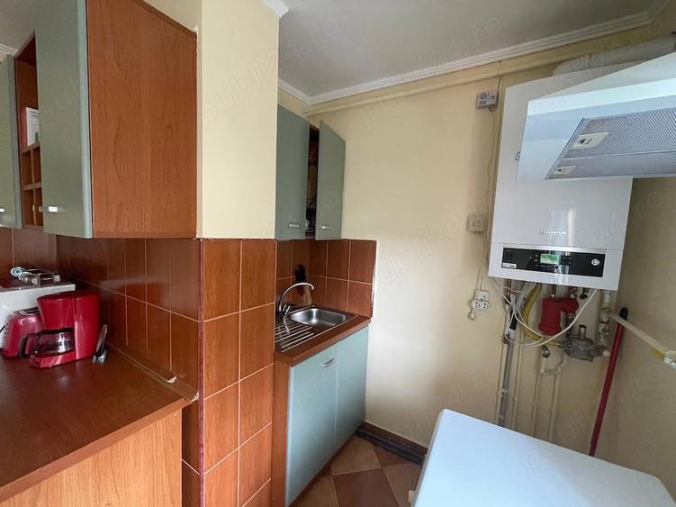 Inchiriez apartament 2 camere in cartier Noua, Bra?ov - 2