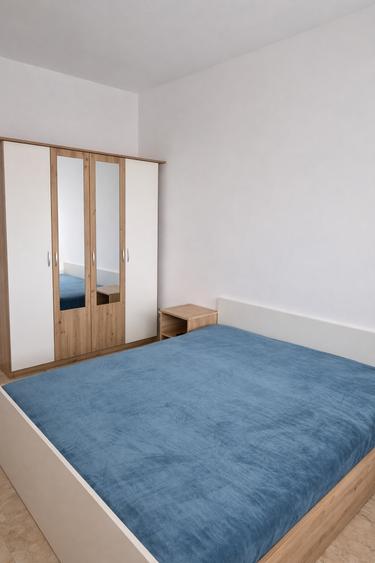 Apartament cu 3 camere decomandat în Năvodari Tabără
