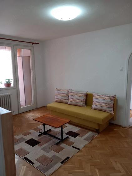 Apartament cu 2 camere semidecomandat în Olimpia-Stadion
