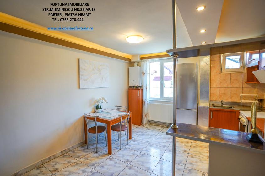 Apartament cu 3 camere decomandat în Precista