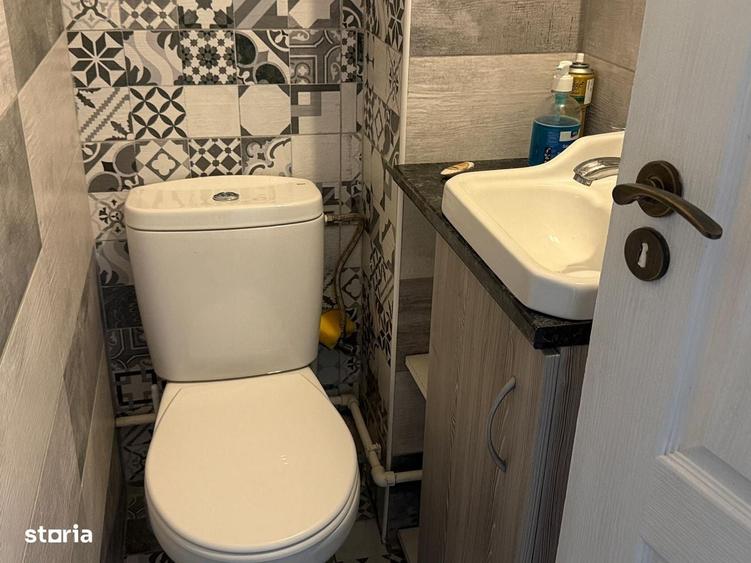 Apartament cu 3 camere decomandat în Micro 4