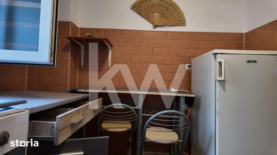 Apartament cu 2 camere decomandat în Central